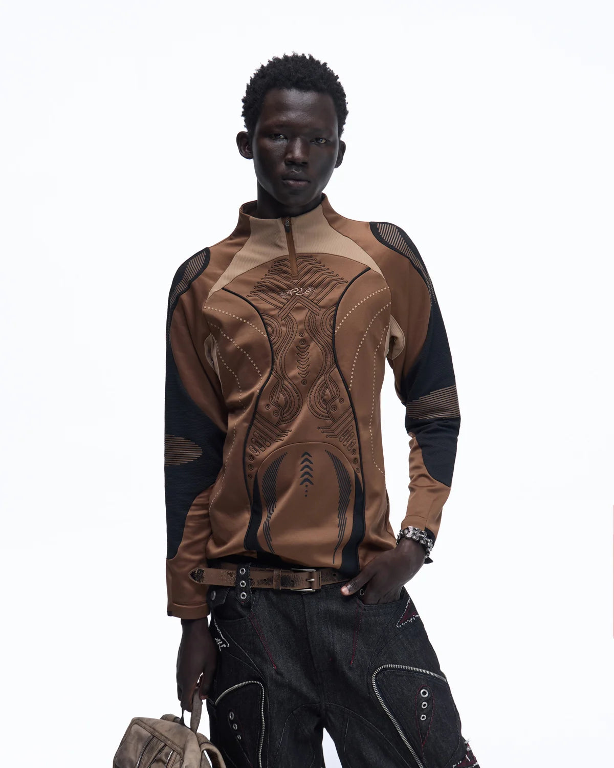 Personsoul Geometric Curve Mock Neck Top brown