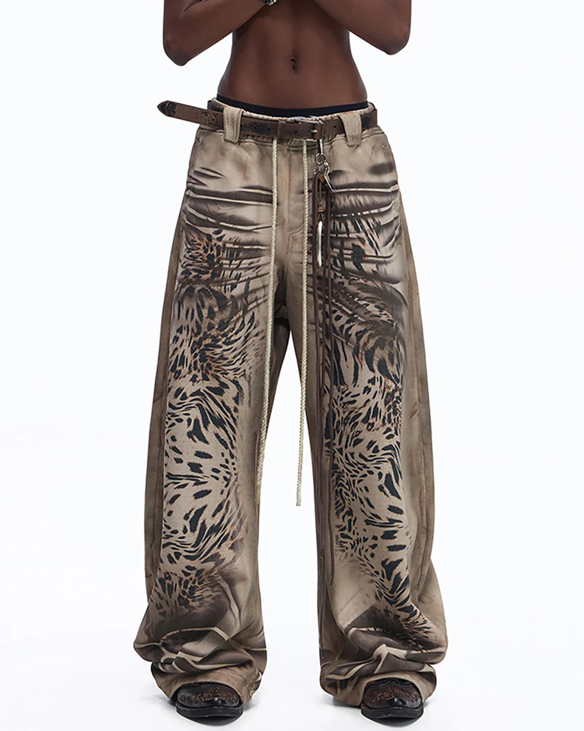 Personsoul Distressed Tiger-Pattern Totem Sweatpants