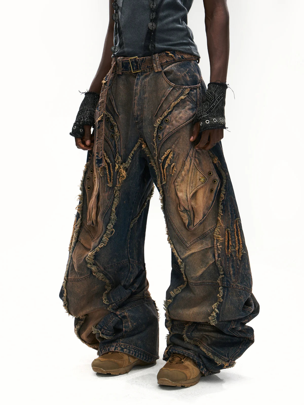 Vintage Wash Curved Leg Patchwork Jeans with Customizable Hem & Embroidery