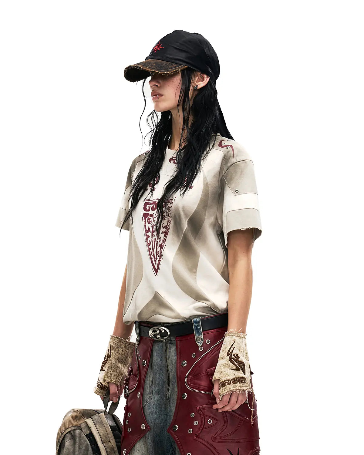 Personsoul Structured Fitted Beast Totem T-Shirt