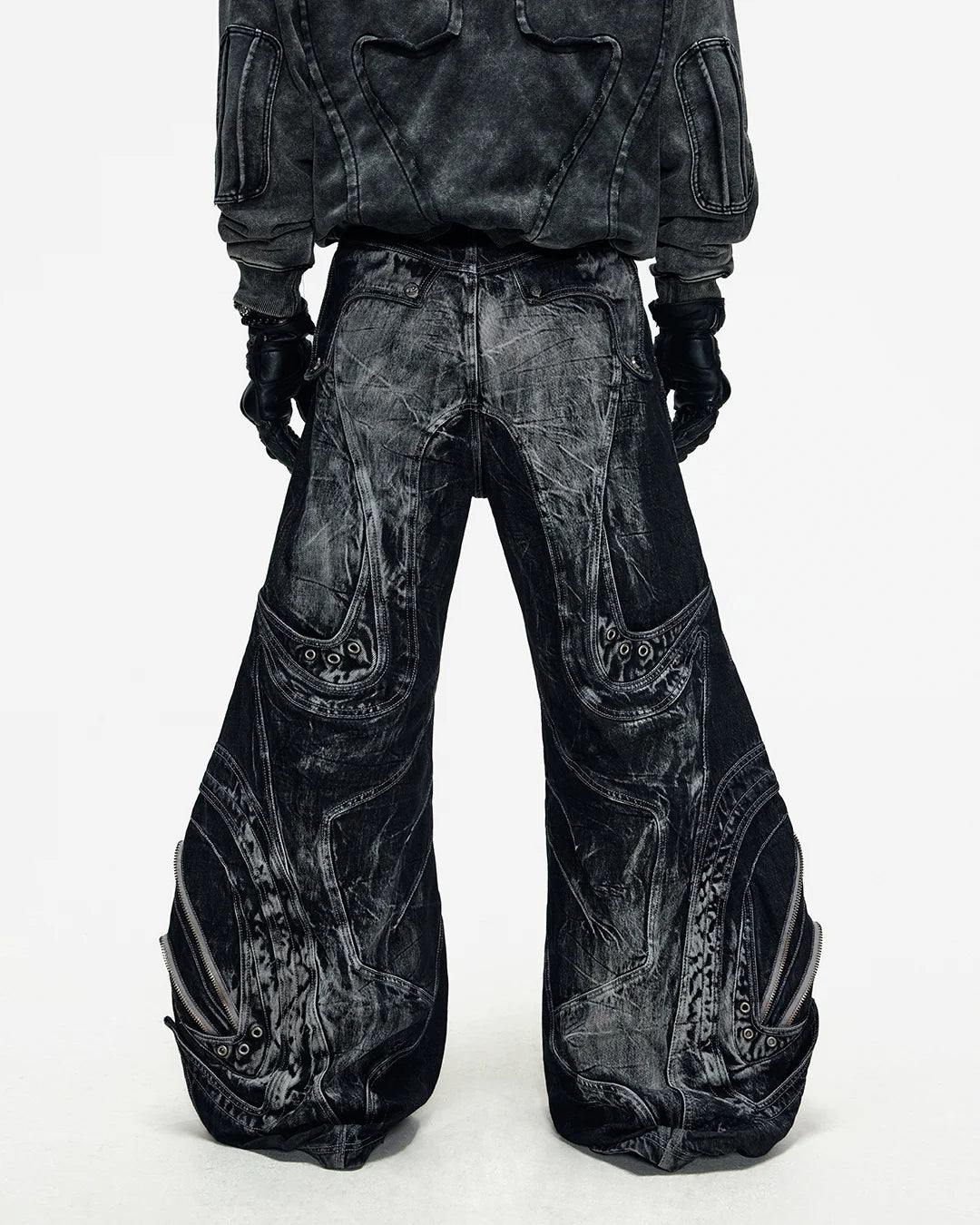 Deconstructed Exaggerated Flared Patchwork Jeans In Black