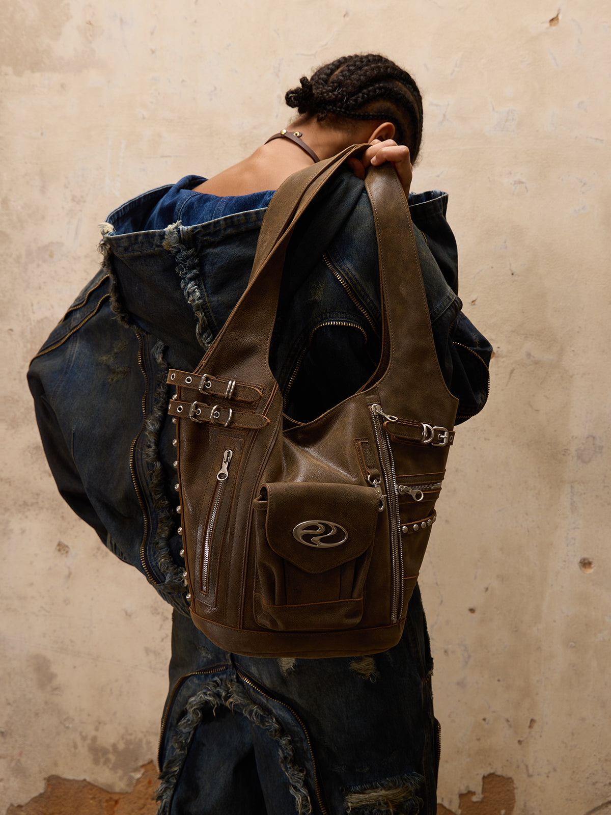 Personsoul Brown leather shoulder bag with unique design and style