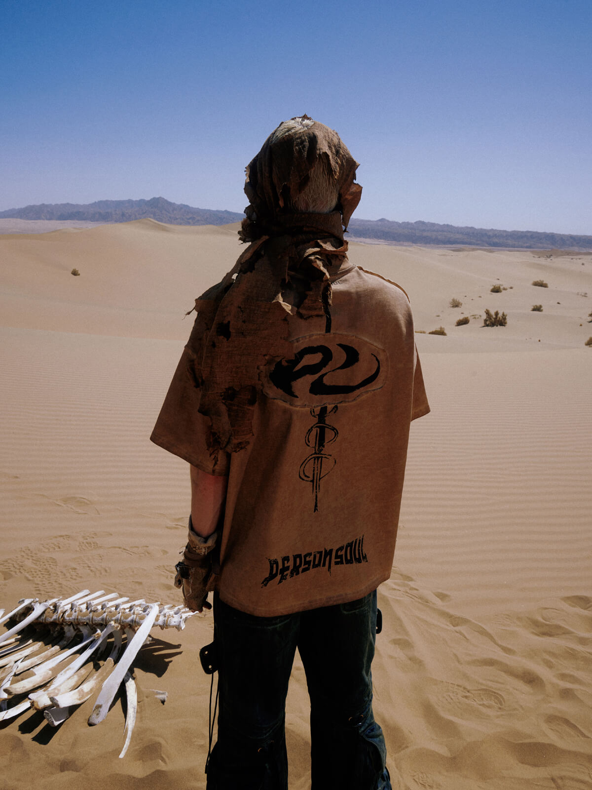 Personsoul Symbolic Oversized Graphic Tee