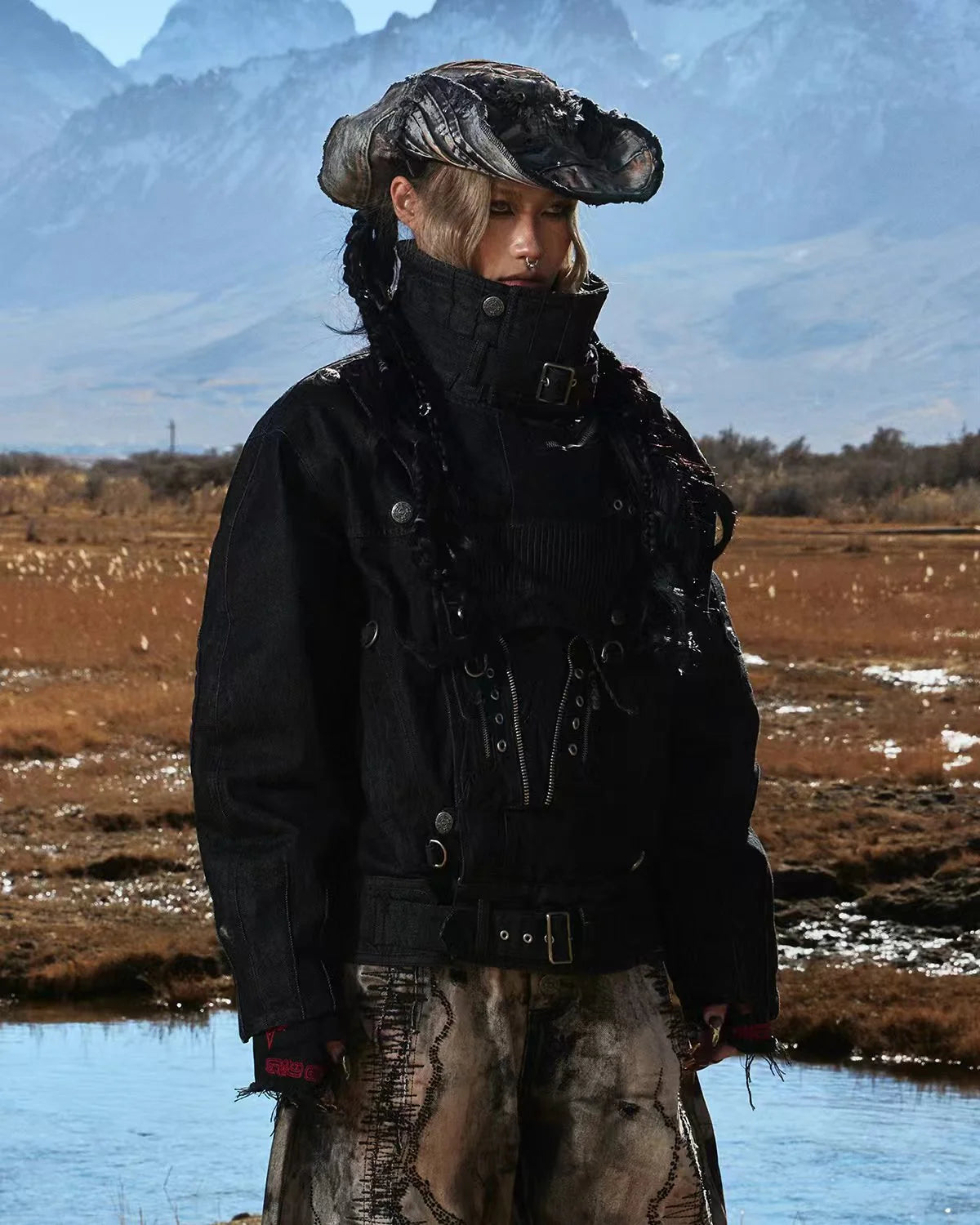 Personsoul Embroidered Stand-Collar Washed Denim Jacket In Black