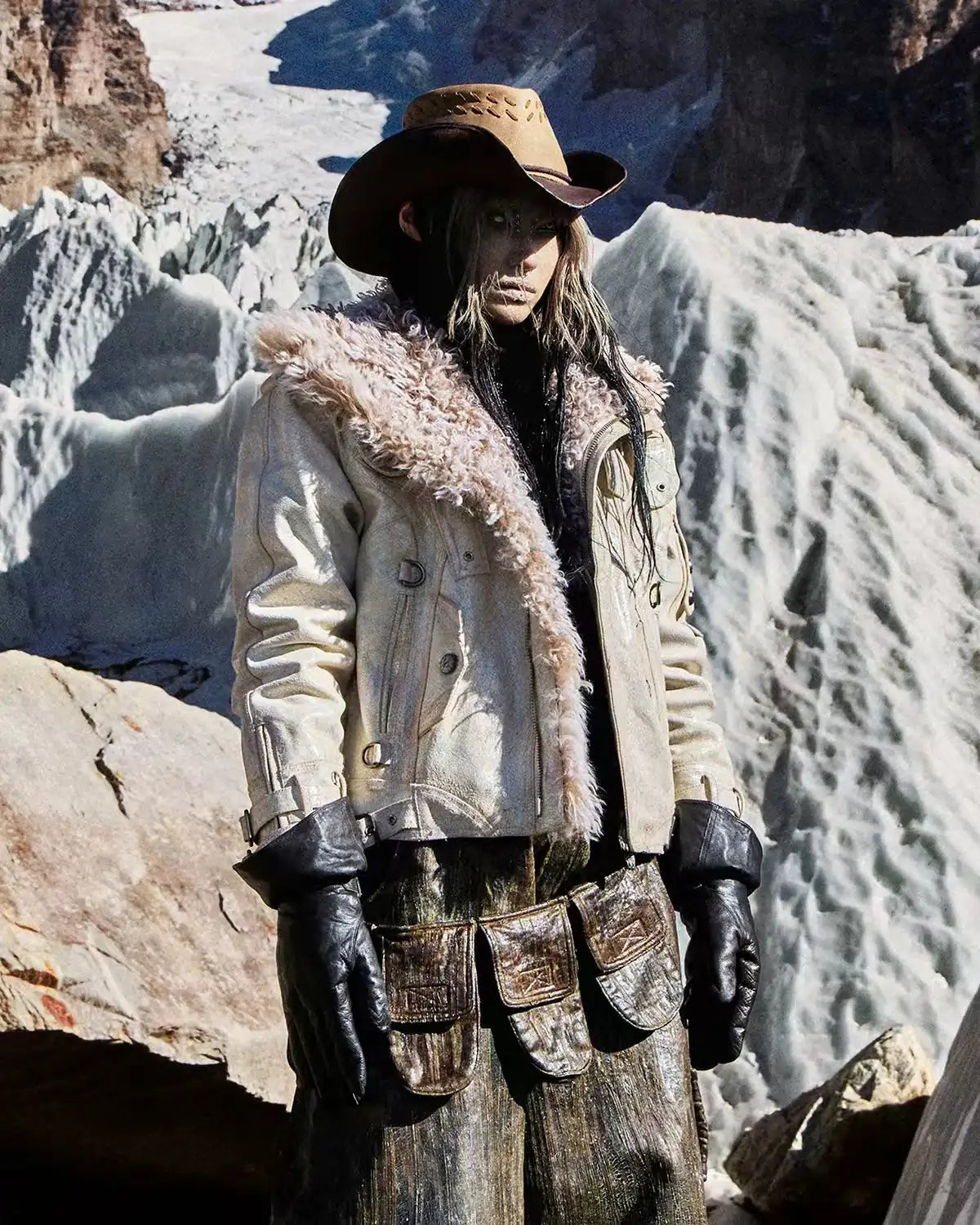 Personsoul Cracked Sheepskin and Mosner Wool Stand Collar Jacket