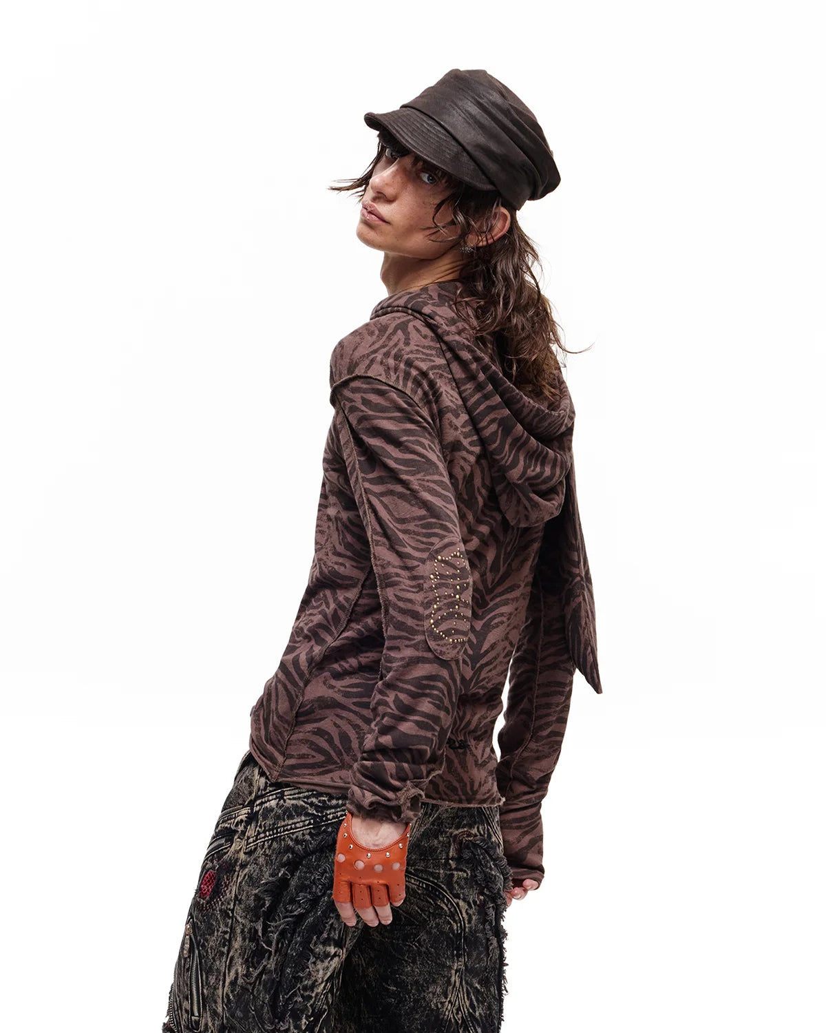 Personsoul Zebra Print Detachable Hood T-Shirt Brown