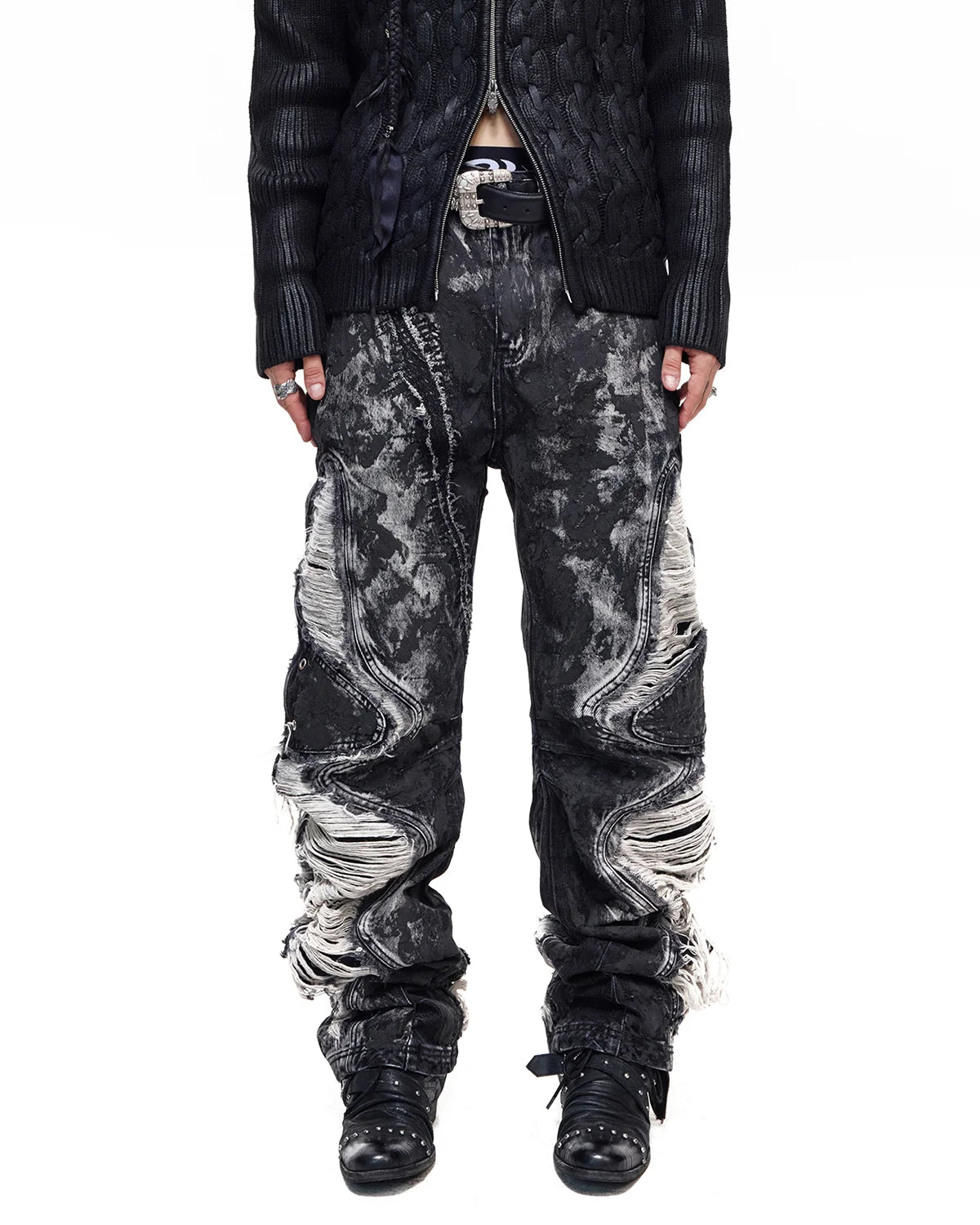 Personsoul Curved Jeans with Irregular Embroidery