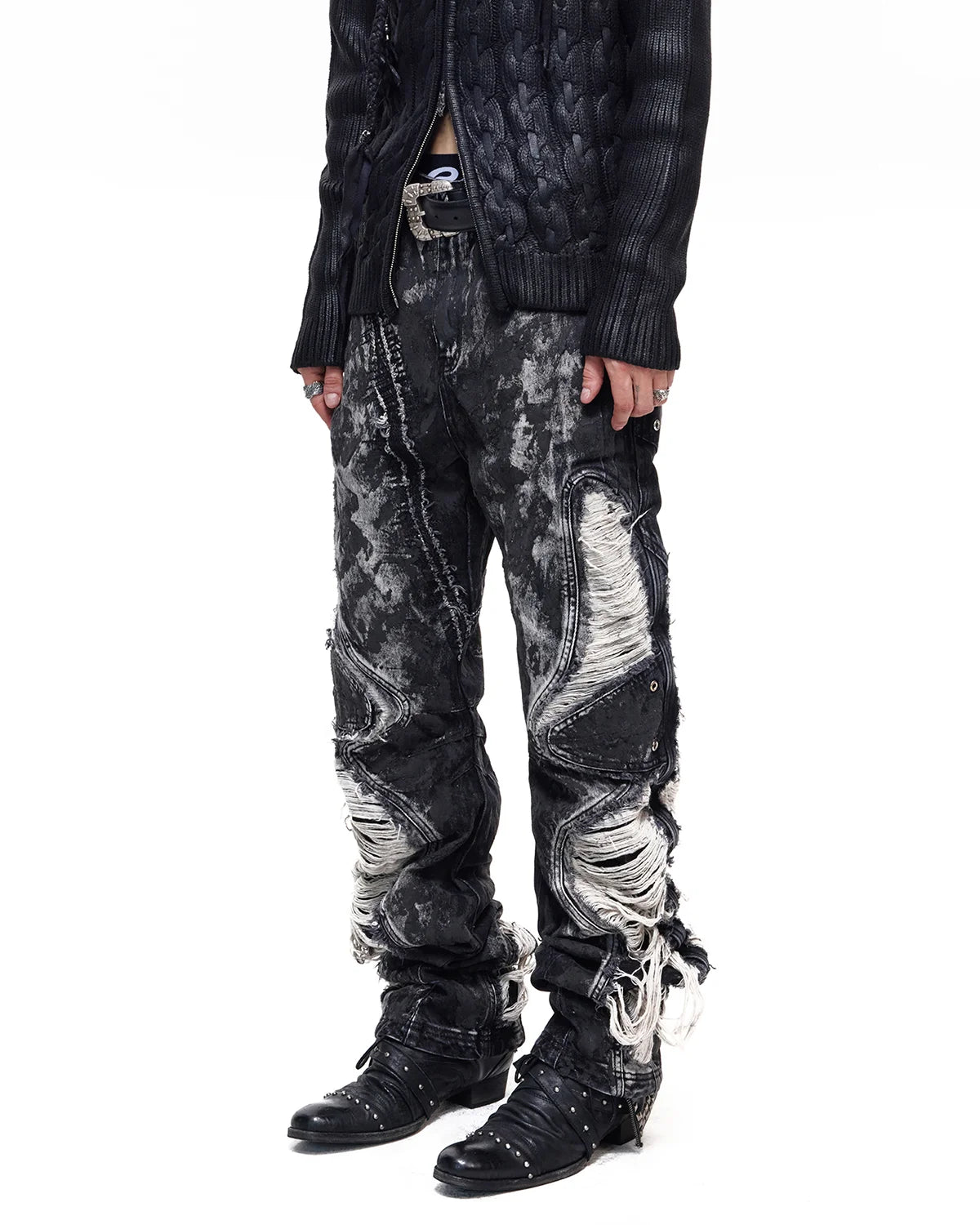Personsoul Curved Jeans with Irregular Embroidery