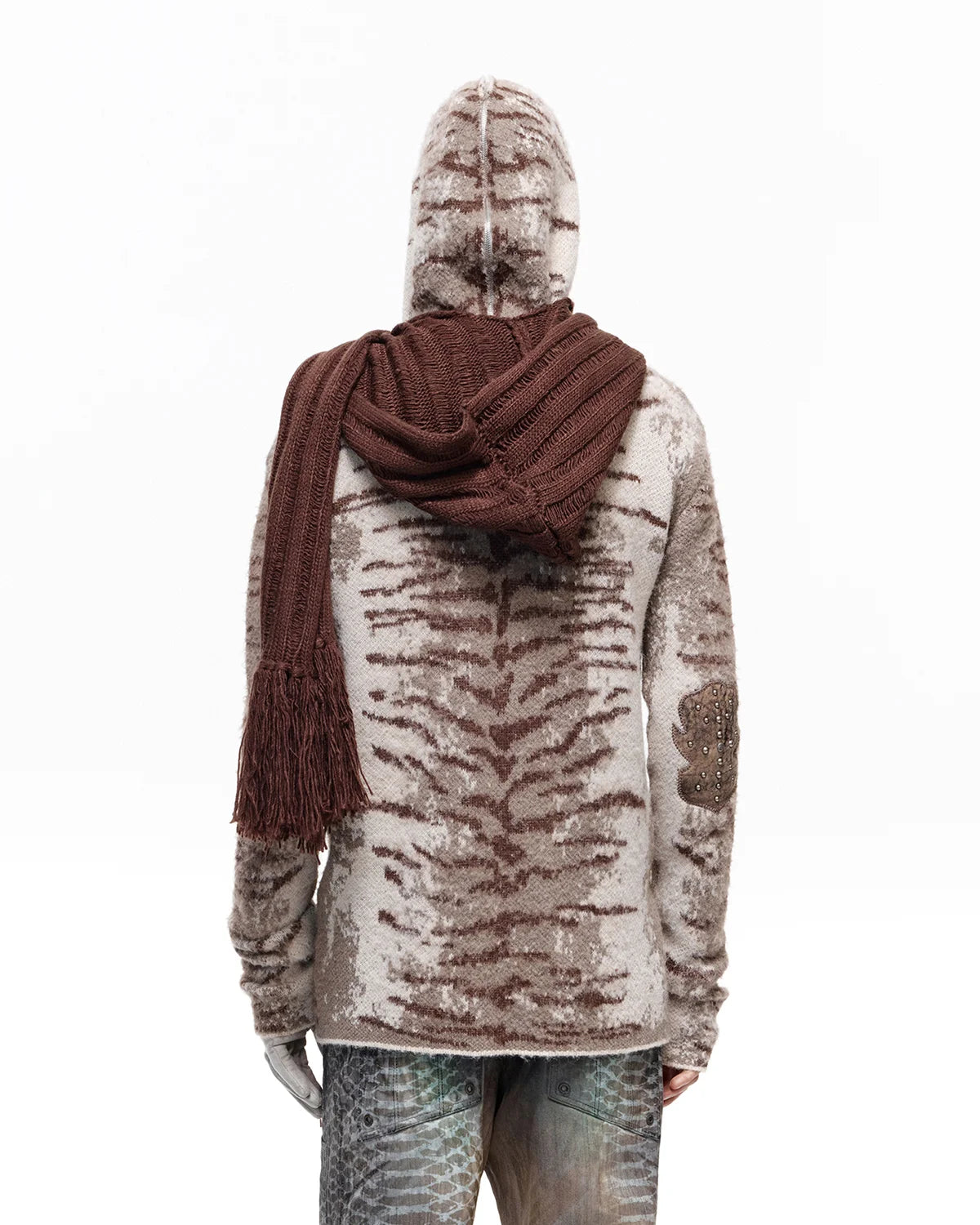 Personsoul Tiger Jacquard Knit Hoodie