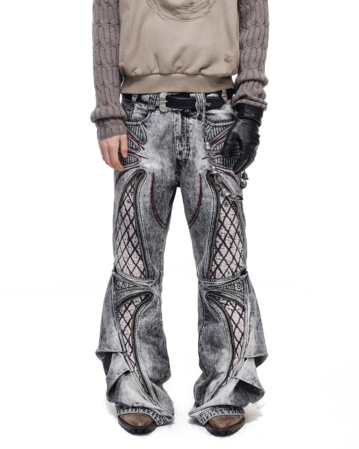 Personsoul Diamond Embroidered Shaped Jeans