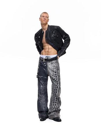 Personsoul Asymmetric Crocodile Embroidery Jeans
