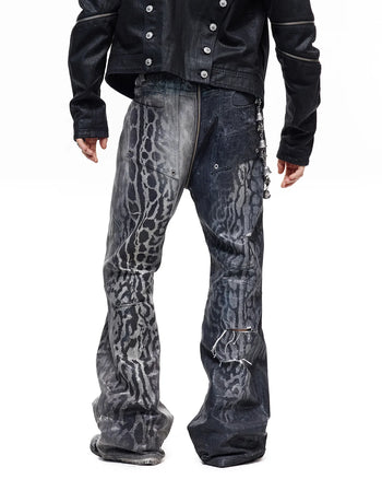 Personsoul Asymmetric Crocodile Embroidery Jeans