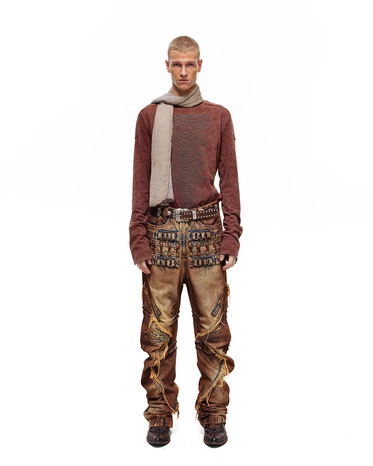 Personsoul Weathered Clay Extra-Long Curved Jeans