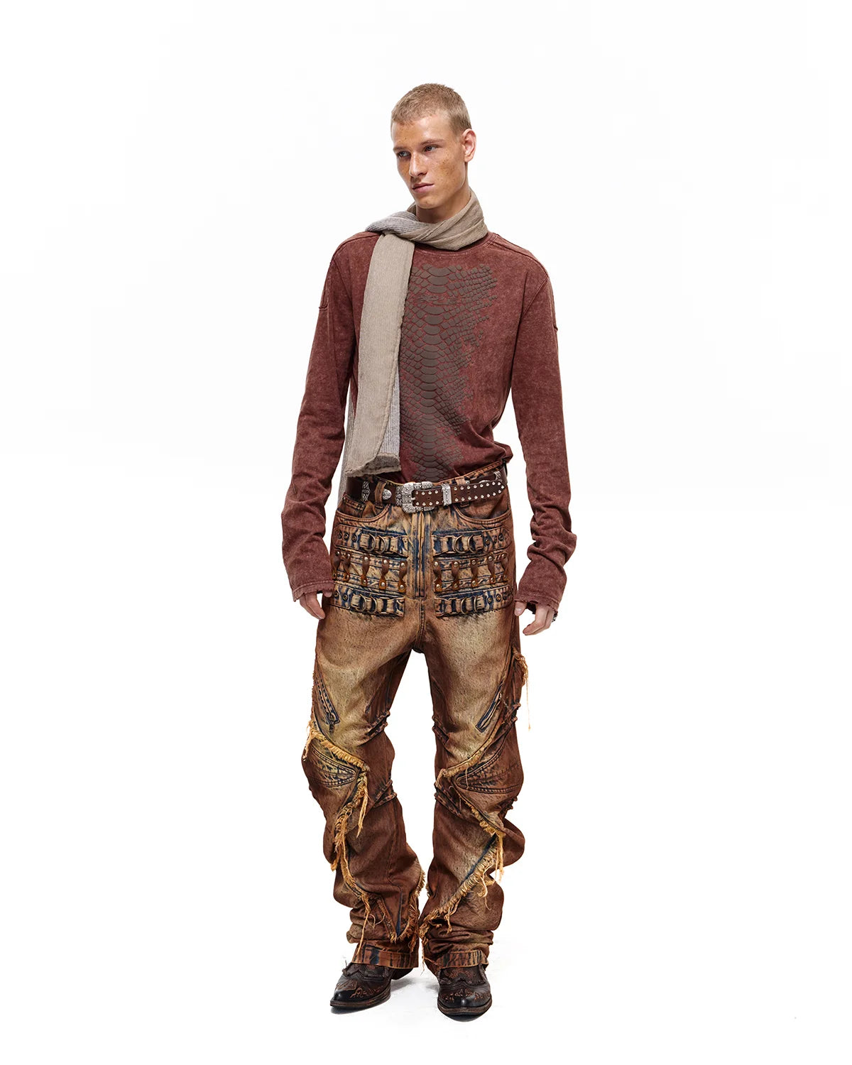 Personsoul Weathered Clay Extra-Long Curved Jeans