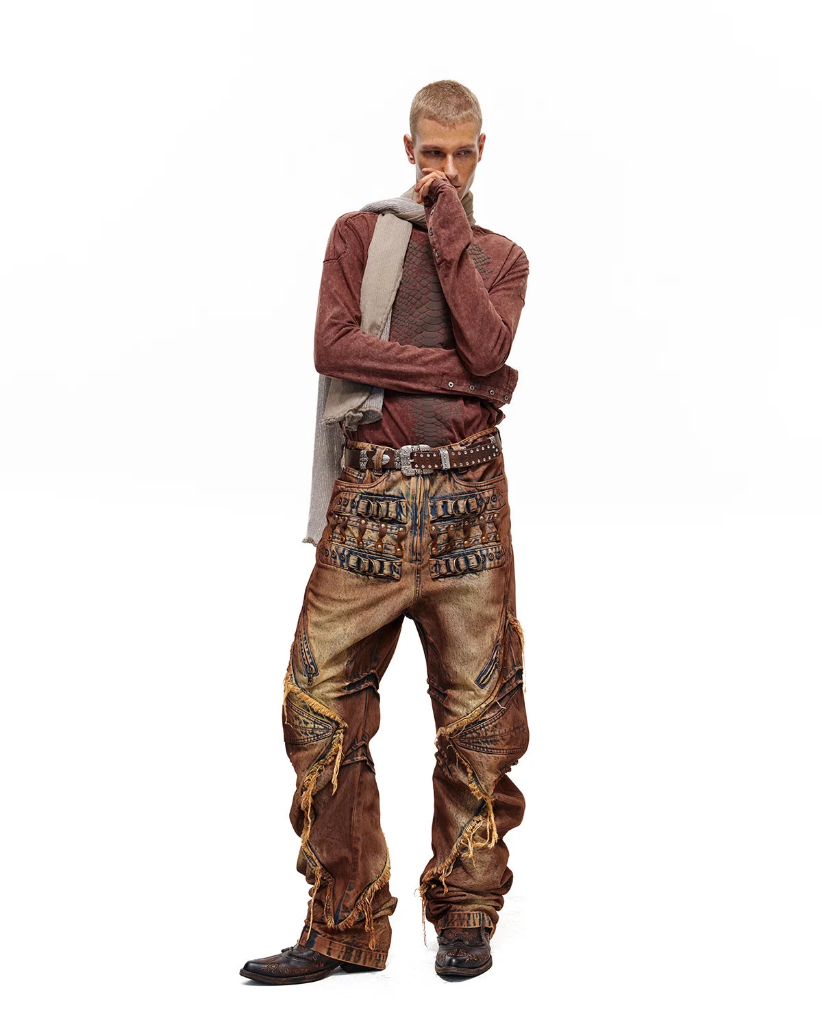 Personsoul Weathered Clay Extra-Long Curved Jeans