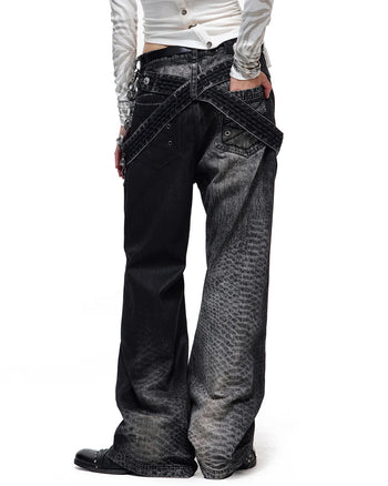 Personsoul Asymmetric Crocodile Embroidery Jeans