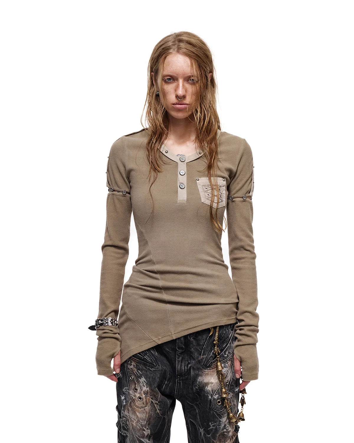Personsoul Asymmetric-Hem Long Sleeve with Detachable Sleeves Brown
