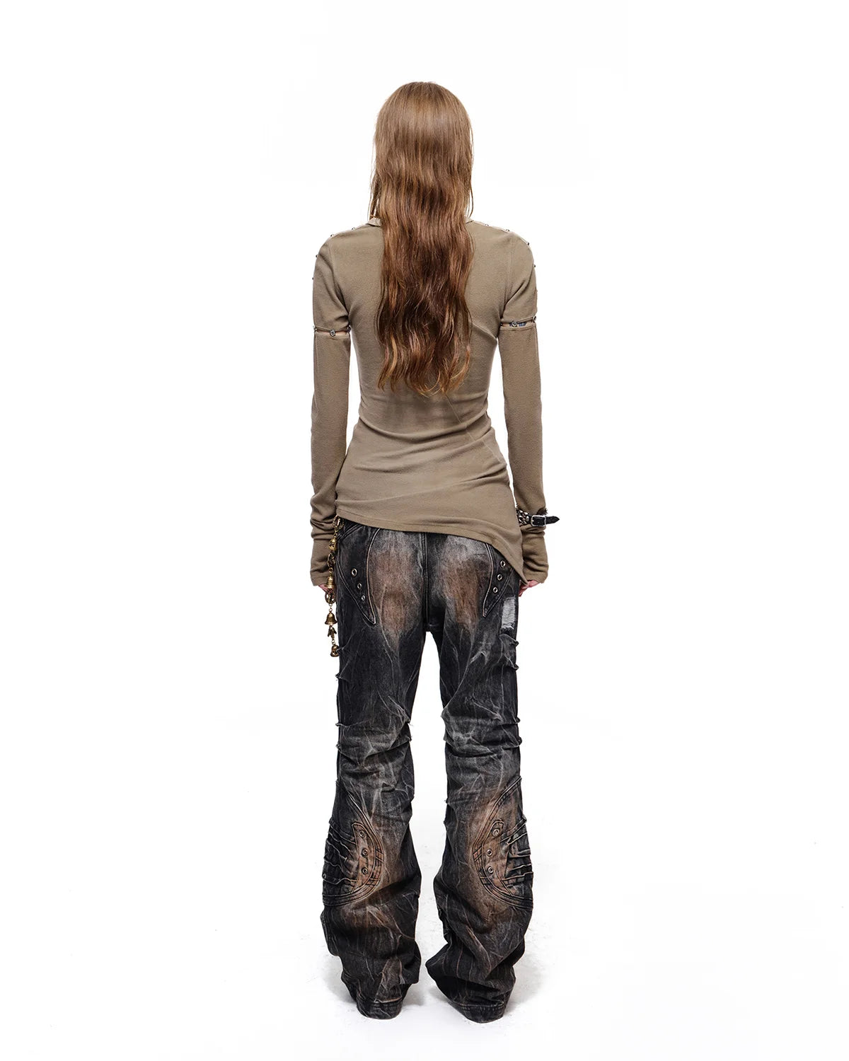 Personsoul Asymmetric-Hem Long Sleeve with Detachable Sleeves Brown