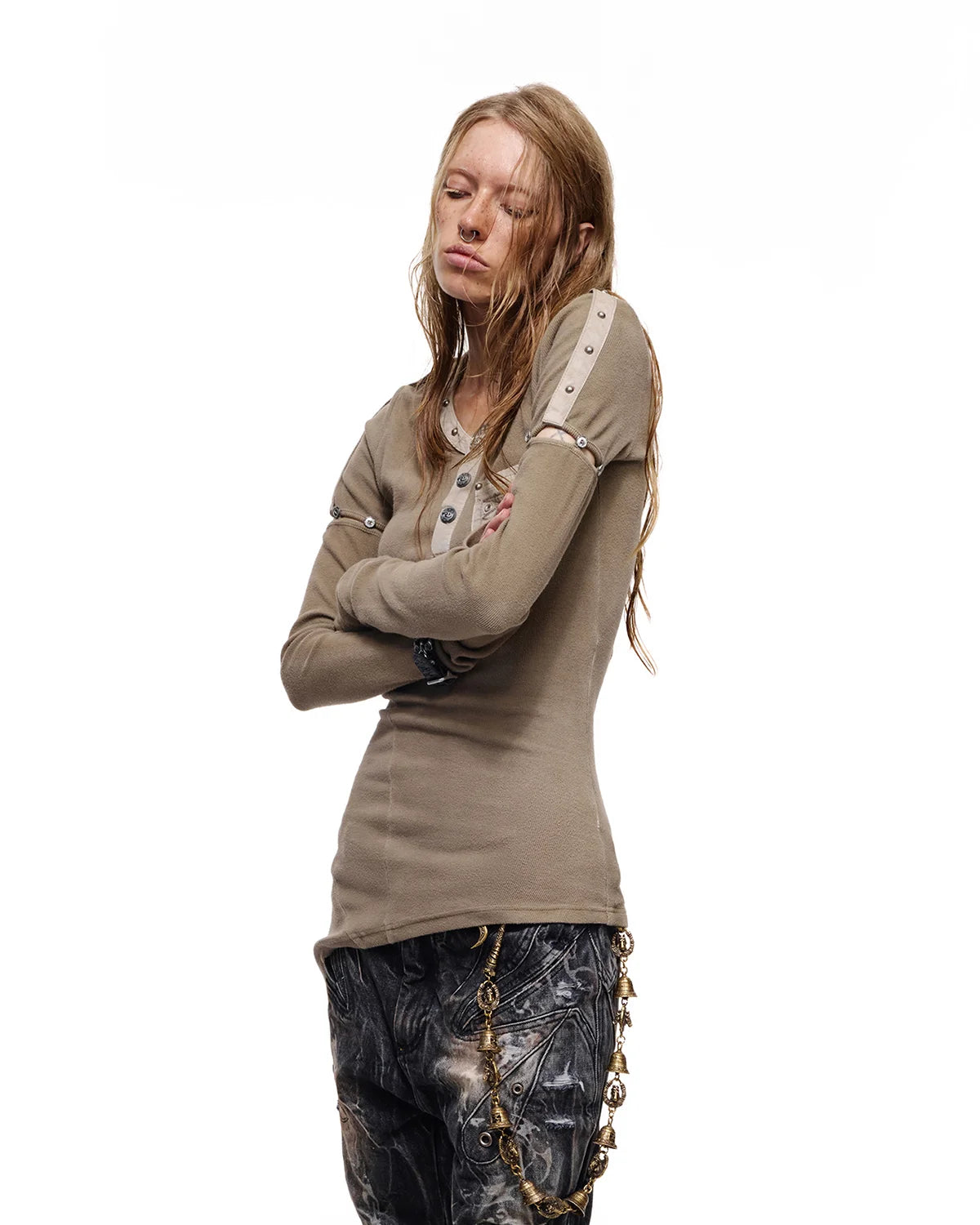 Personsoul Asymmetric-Hem Long Sleeve with Detachable Sleeves Brown