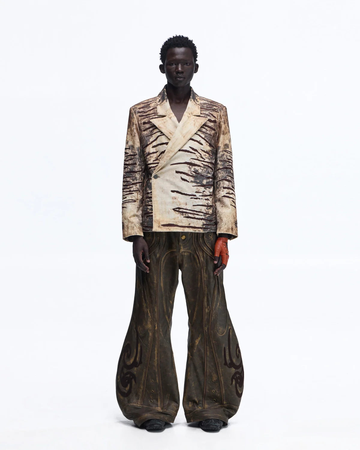 Personsoul Structured Totem Curved-leg Calf Leather Pants