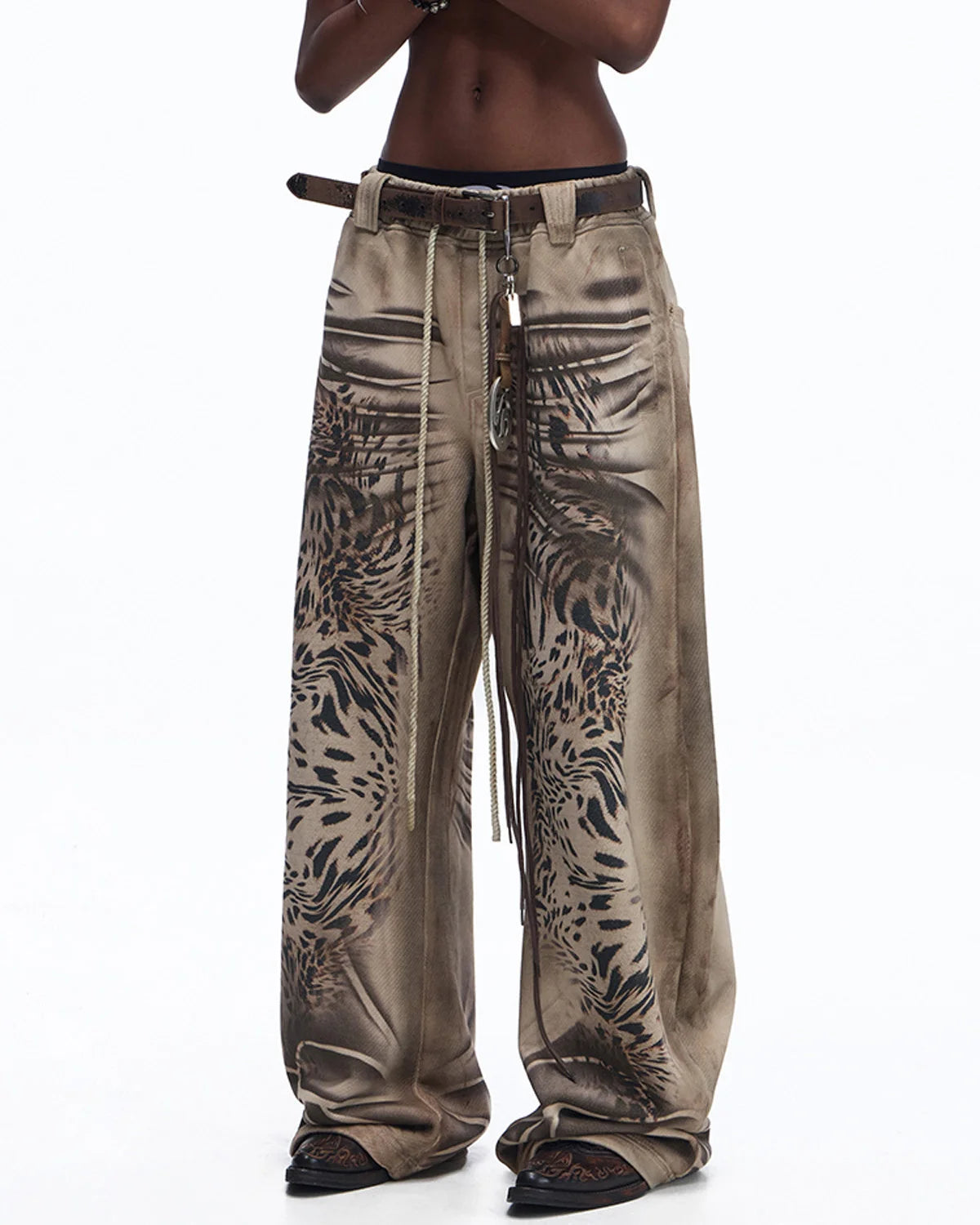Personsoul Distressed Tiger-Pattern Totem Sweatpants