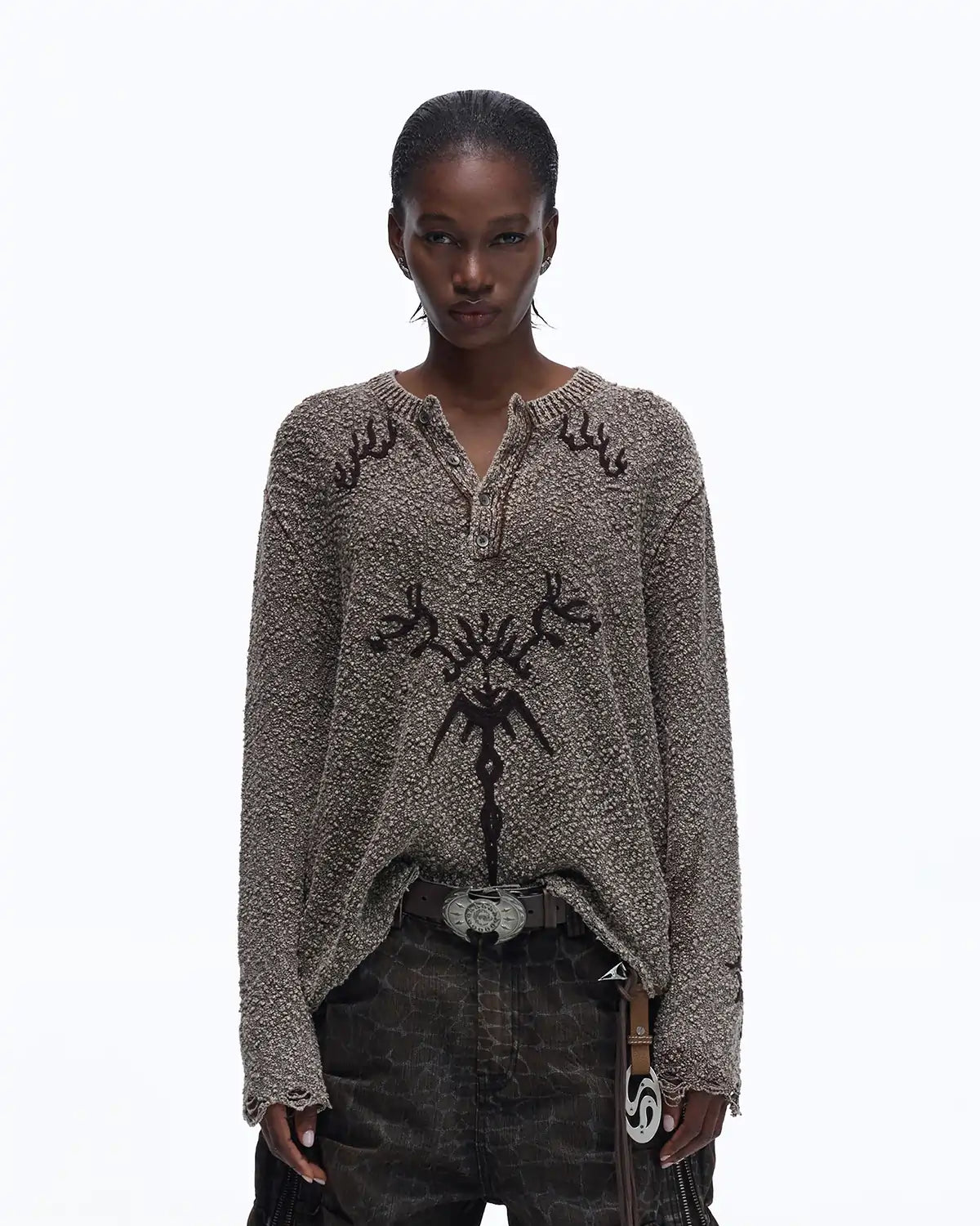 Personsoul Pom-Pom Long-Sleeve Henley Shirt In Grey