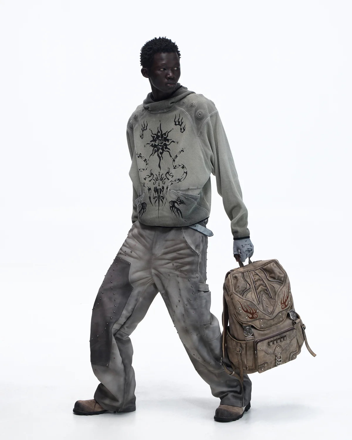 Personsoul Distressed Nubuck & Cowhide with Mushroom Studs Pants