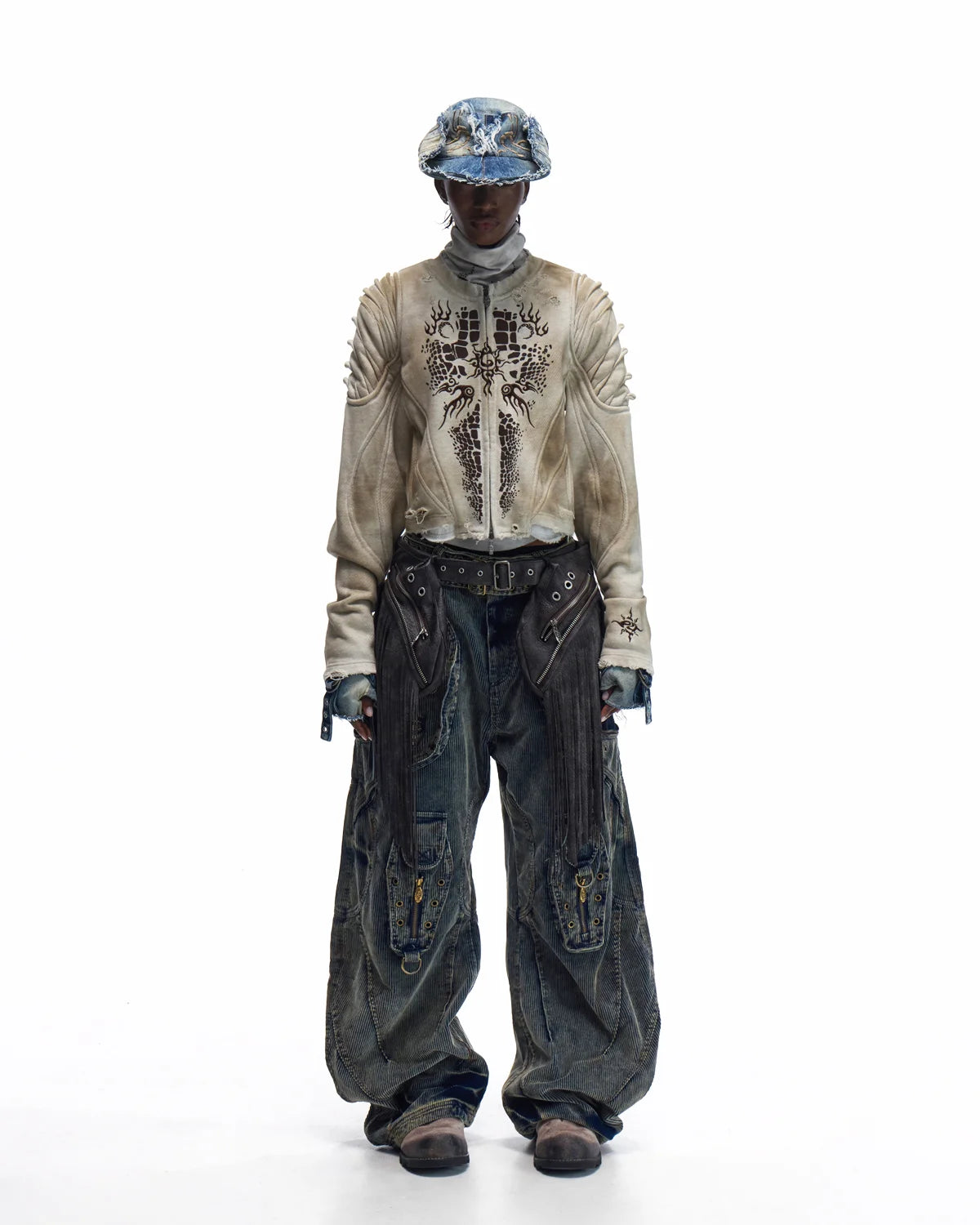 Personsoul Crocodile-print Slim-fit Cropped Jacket