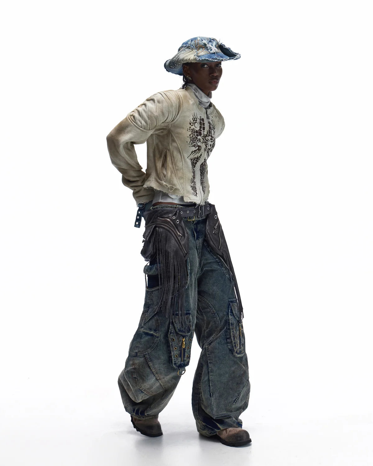 Personsoul Crocodile-print Slim-fit Cropped Jacket