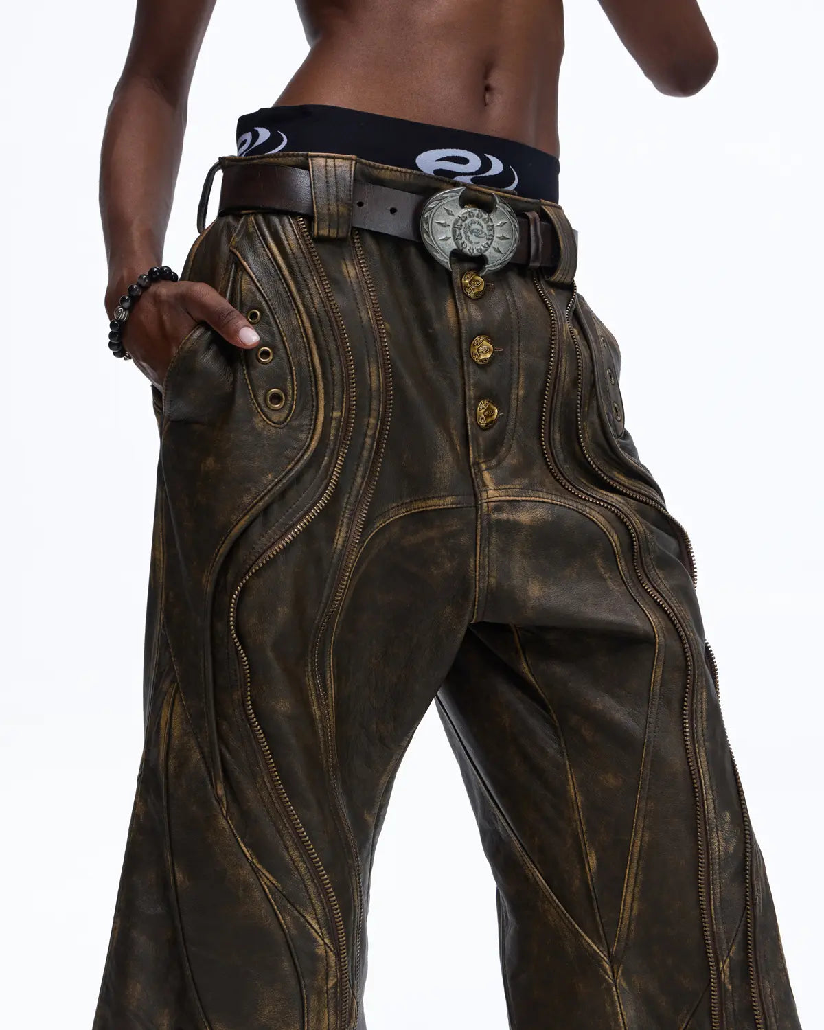 Personsoul Top-Grain Cowhide Axe-Shaped Belt In Brown