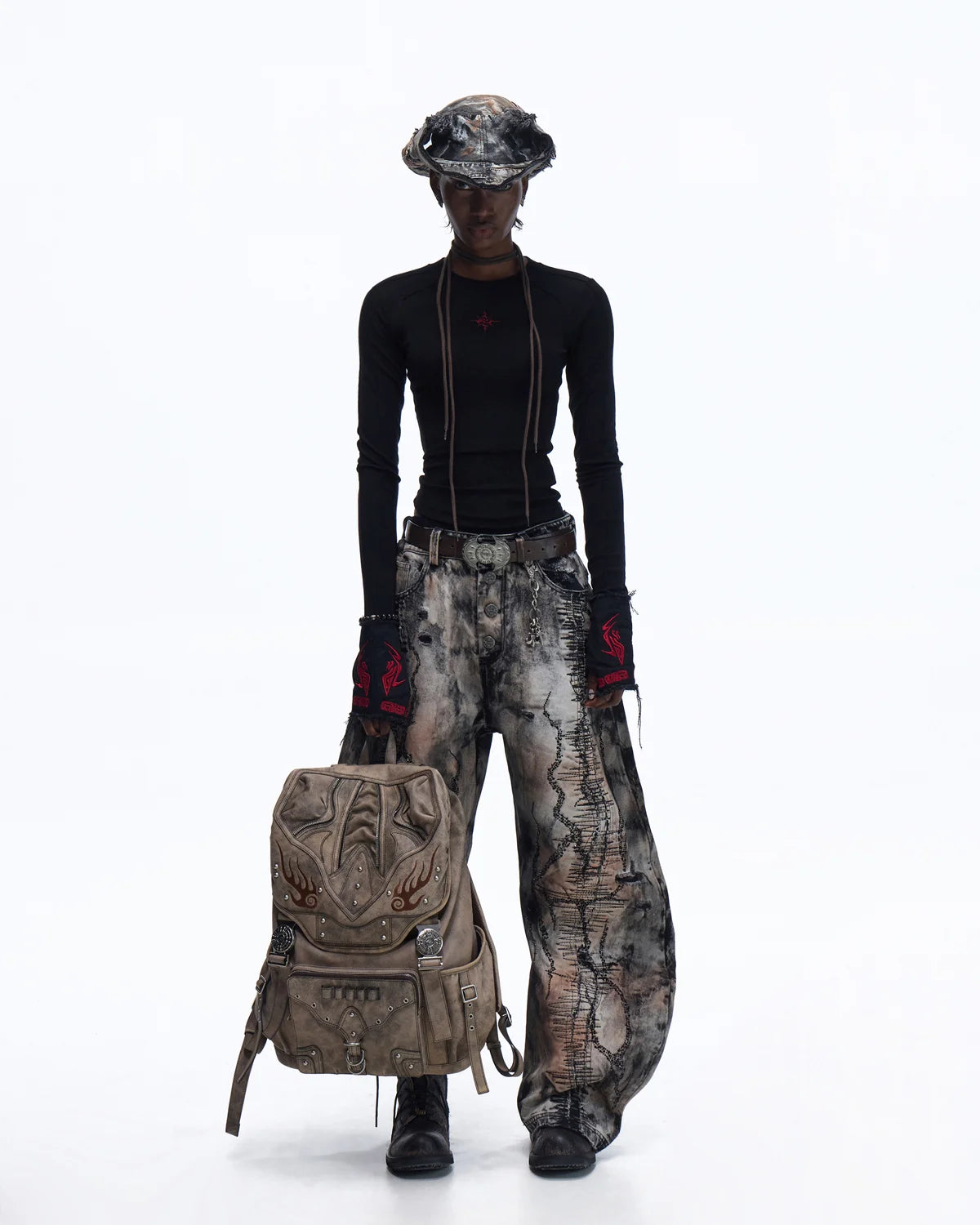 Personsoul Essential Long Sleeve Crewneck