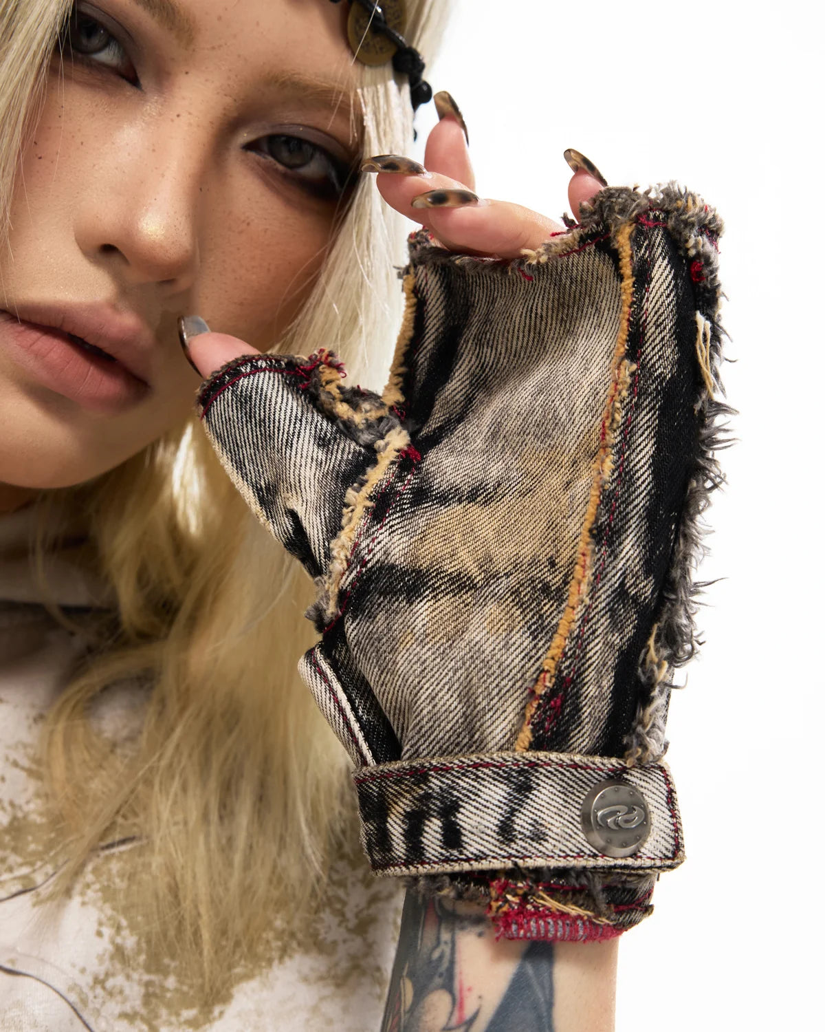 Personsoul Guardian Beast Frayed Denim Gloves