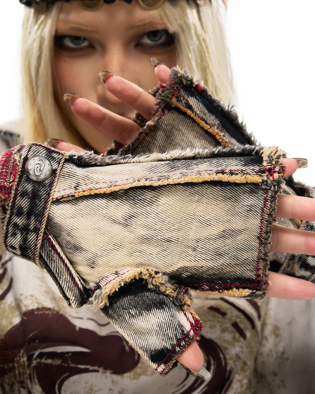 Personsoul Guardian Beast Frayed Denim Gloves
