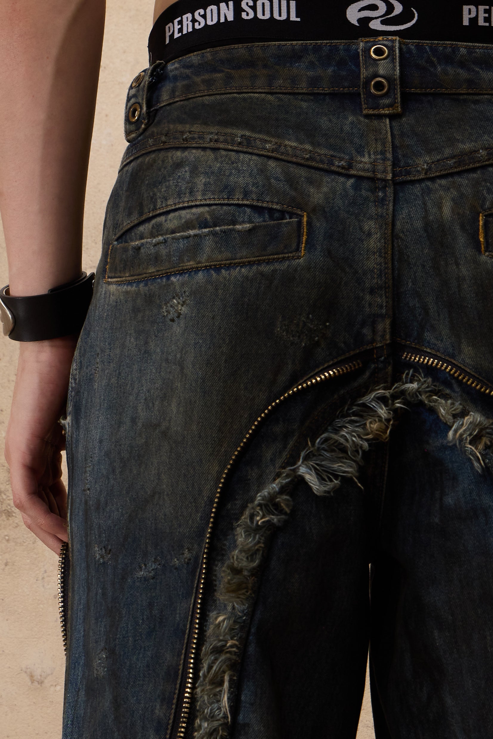 Personsoul Dirty Denim Jeans