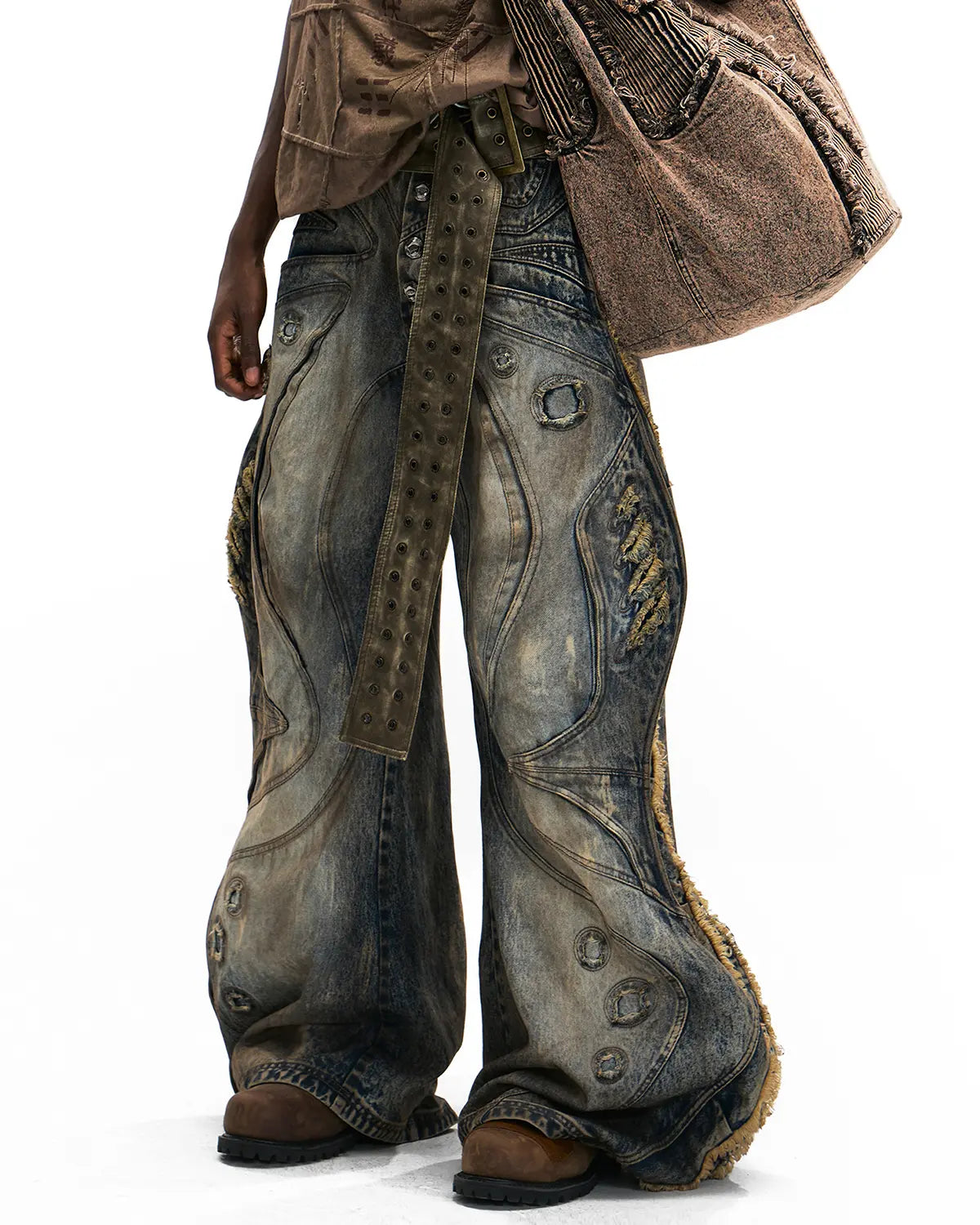 Personsoul Circle Totem Asymmetrical Curved Jeans