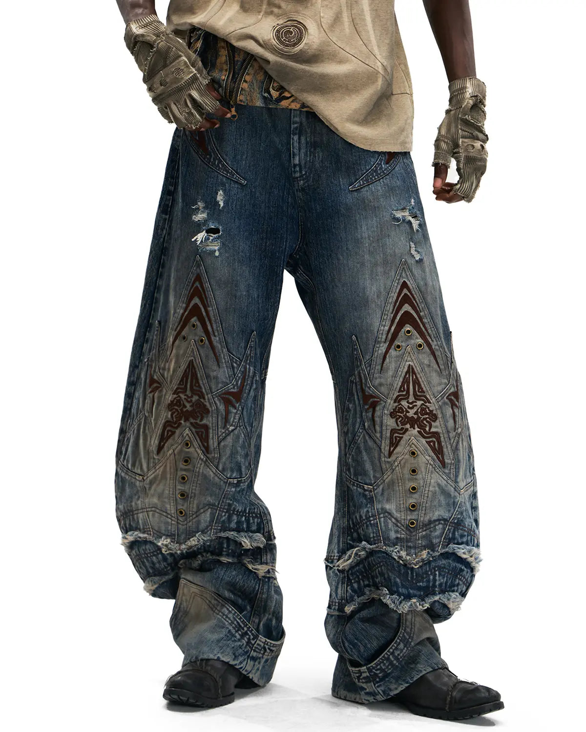 Personsoul Mythical Beast Face Curved Denim Jeans