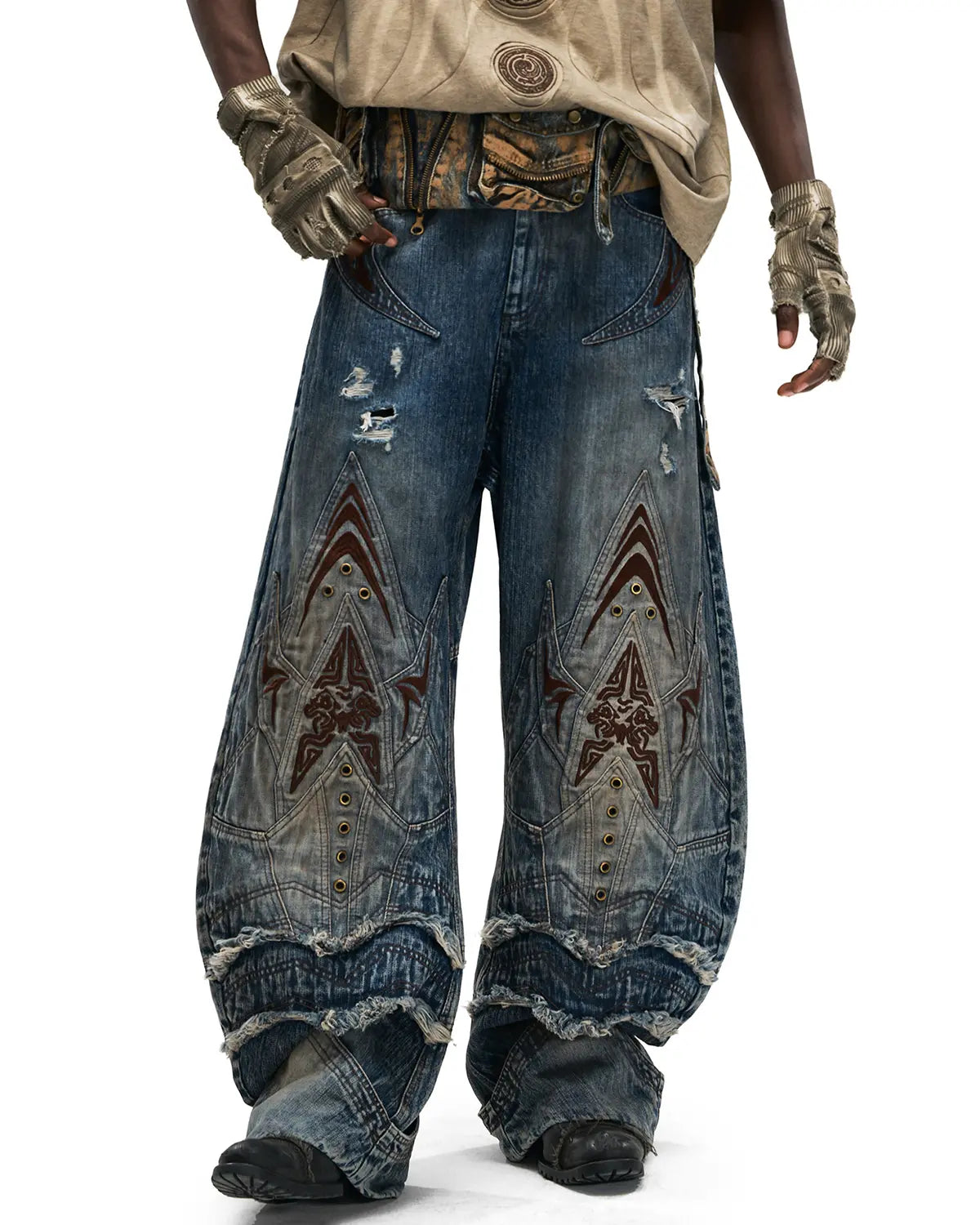 Personsoul Mythical Beast Face Curved Denim Jeans