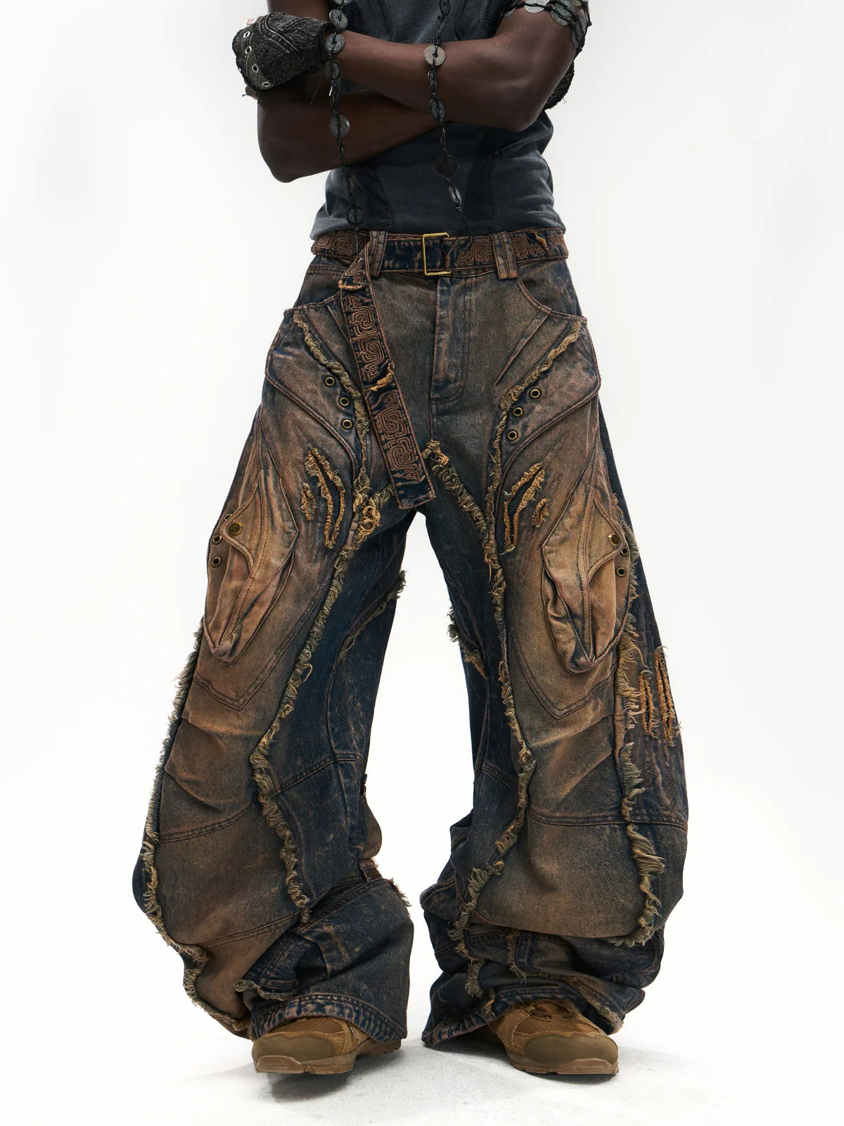 Vintage Wash Curved Leg Patchwork Jeans with Customizable Hem &amp; Embroidery