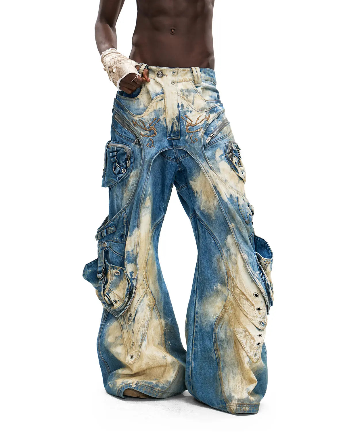 Personsoul Embroidered Blue-to-White Gradient Denim Jeans