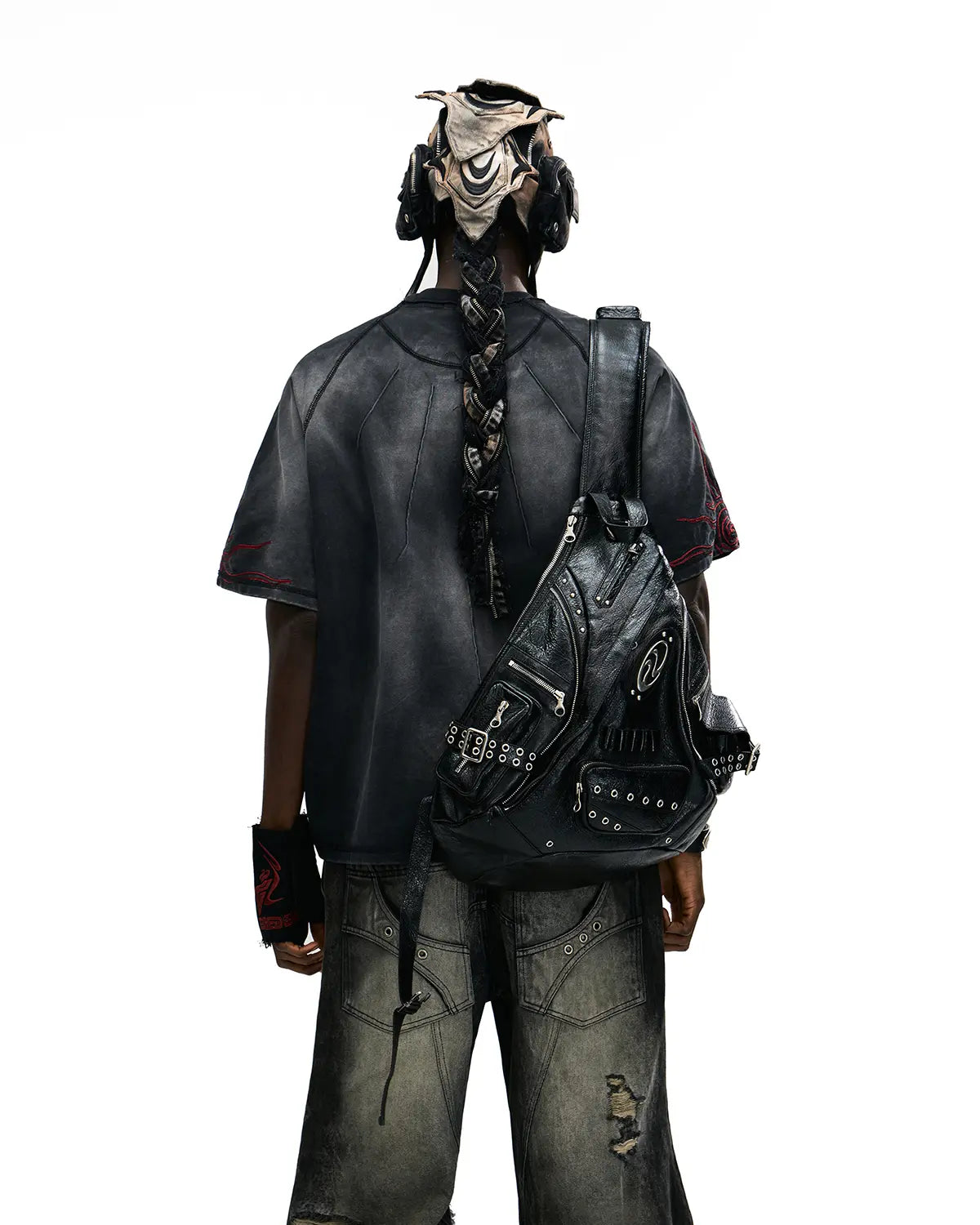 Personsoul Sun Totem Embroidered T-Shirt