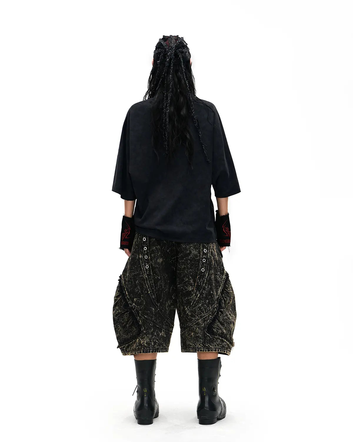 Personsoul Double-Layer Distressed Mythology Print T-Shirt In Black