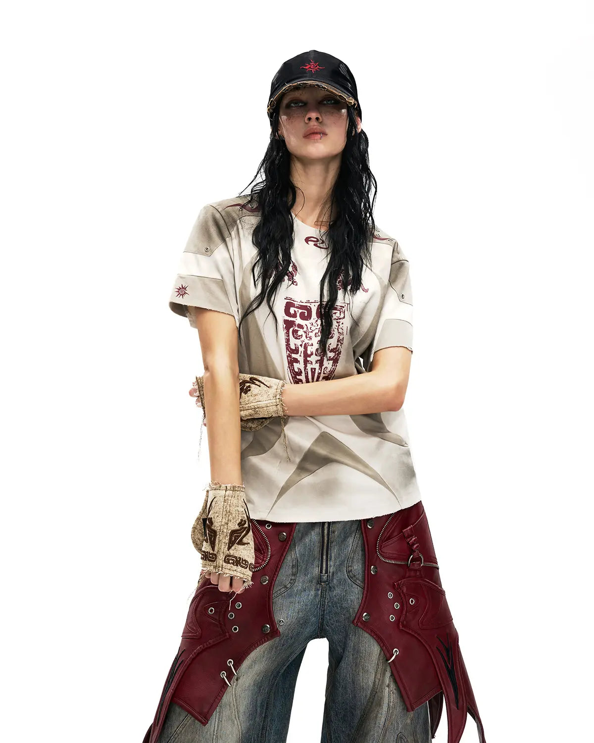 Personsoul Structured Fitted Beast Totem T-Shirt