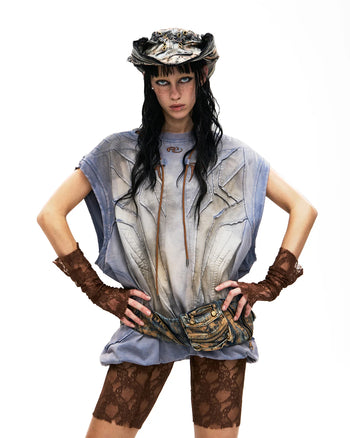 Personsoul Deconstructed Contrasting Embroidery Sleeveless T-Shirt