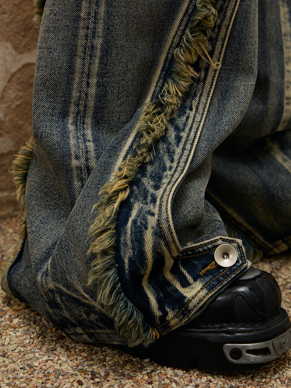 ISSEYMIYAKE一点物　Personsoul Destructive Denim Jeans