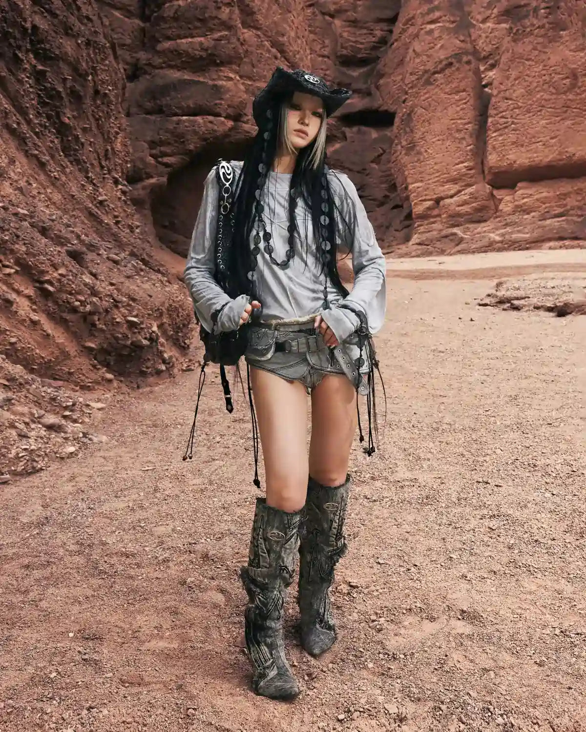 Personsoul Deconstructed Faux-Layer Long-Sleeve T-Shirt