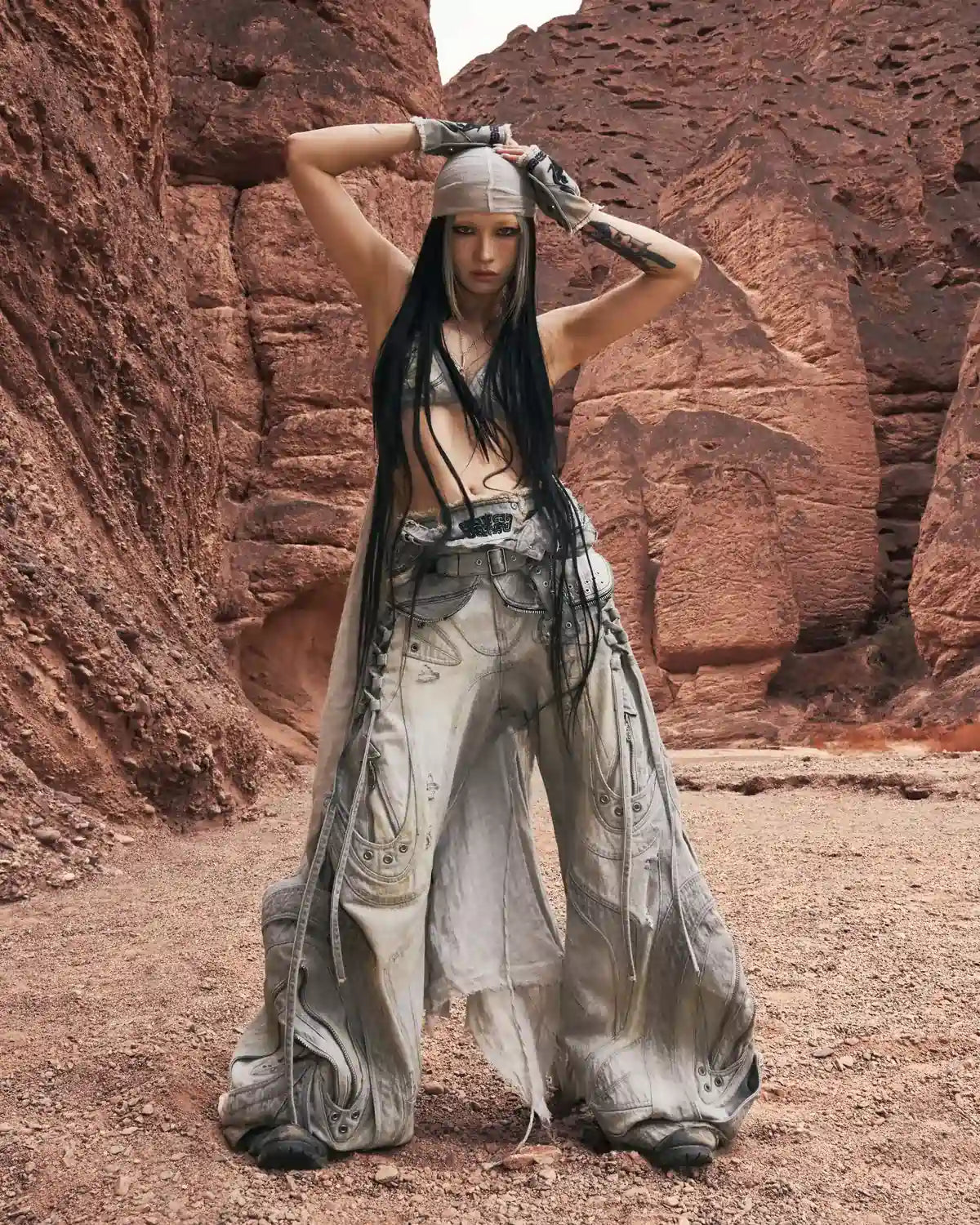 Personsoul Embroidered Mythical Beast Motif Bikini Top