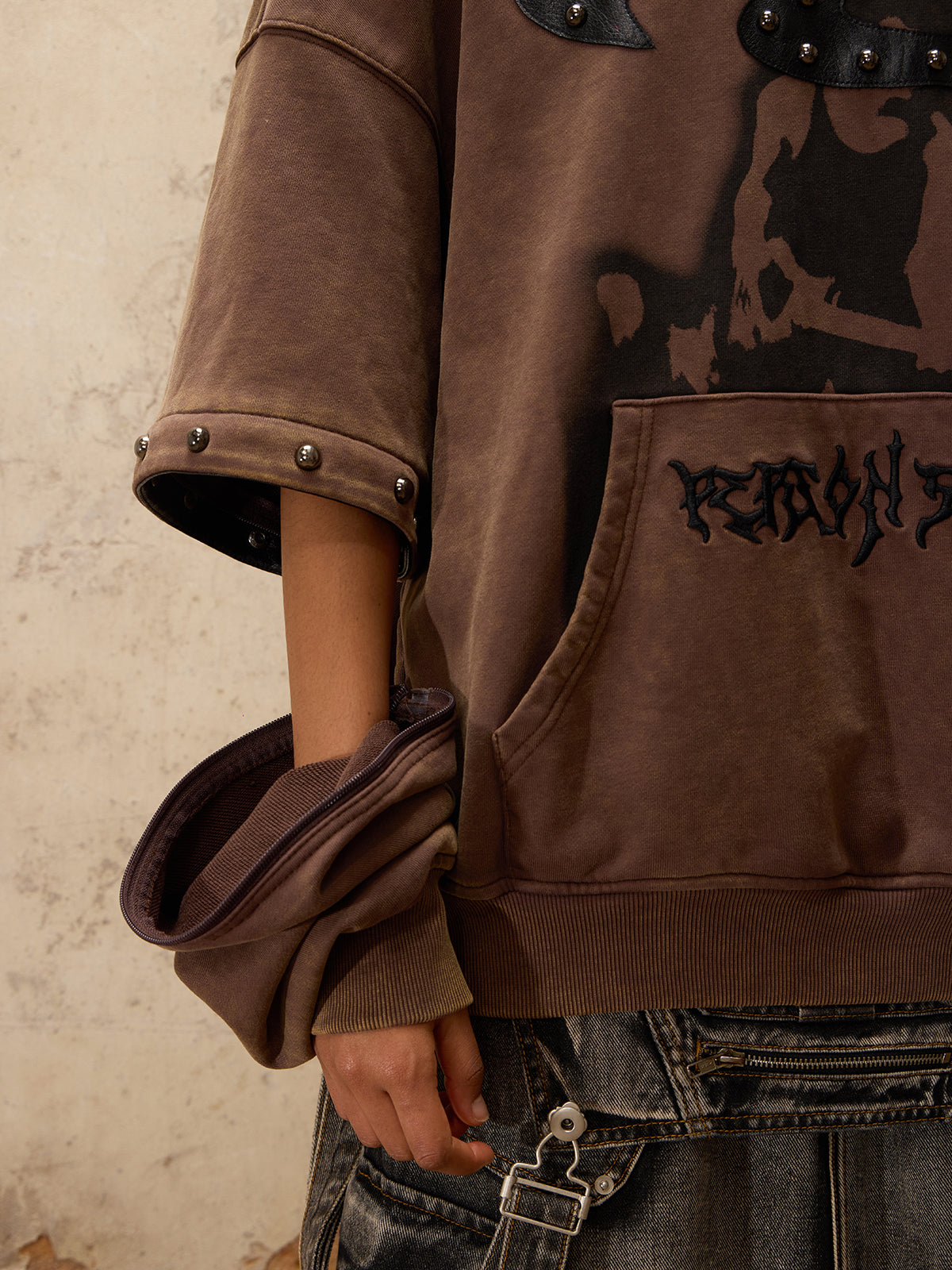 Personsoul Removable Sleeves Hoodie