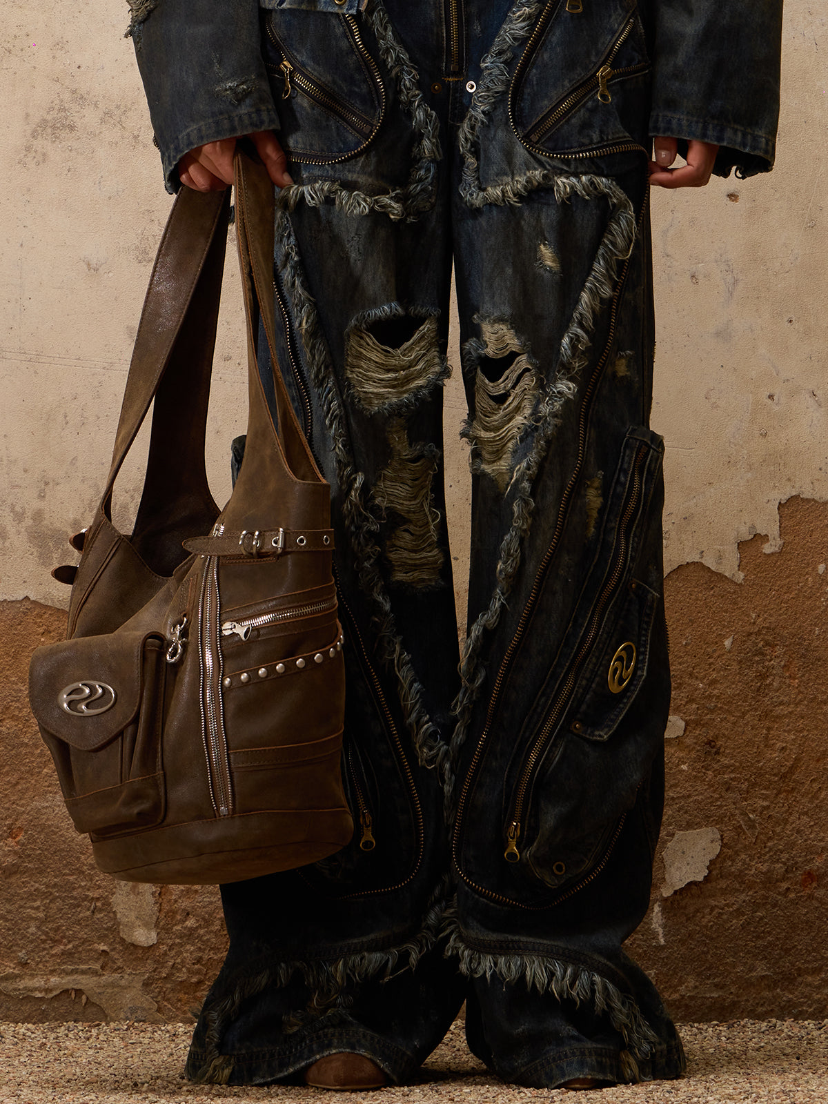 Personsoul Brown leather shoulder bag with unique design and style