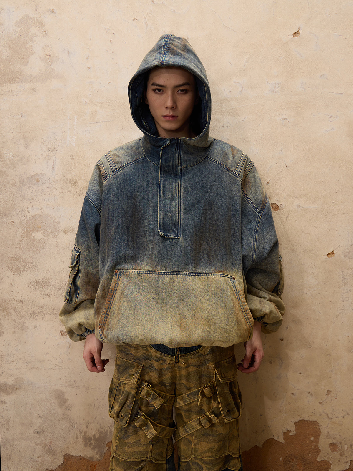 Personsoul Gradient Dirty Denim Hoodie