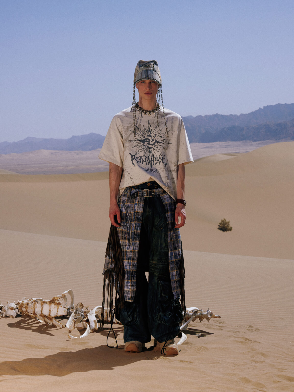 Personsoul Pocket Drawstring Washed Flared Jeans